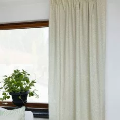 Tyynyliina X 2 - Lilja (vihreä) -Pyöreät matot myymälä 0013 lilja green 01.jpg 38232