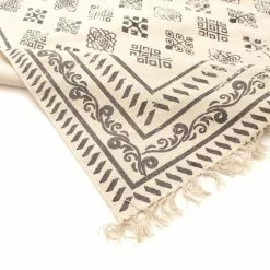 Räsymatto - Mundal -Pyöreät matot myymälä 09062017 img 5441