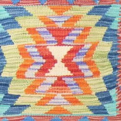 Kelim-tyynyt 45 X 45 Cm 5 Kelim-tyynyt 45 X 45 Cm -Pyöreät matot myymälä 2023 01 02 kelimkuddar k251b