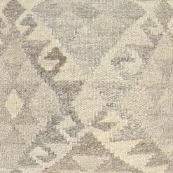 Kelim-tyynyt 45 X 45 Cm 5 Kelim-tyynyt 45 X 45 Cm -Pyöreät matot myymälä 2023 01 02 kelimkuddar k319b