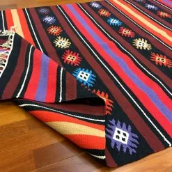 Räsymatto - Bursa -Pyöreät matot myymälä img 3169