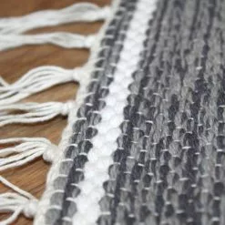 Räsymatto - Visby (musta-valkoinen) -Pyöreät matot myymälä ryaimg 64161234